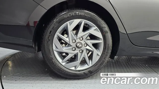 Hyundai AVANTE Новый Avante (CN7) — Фото автомобиля 4