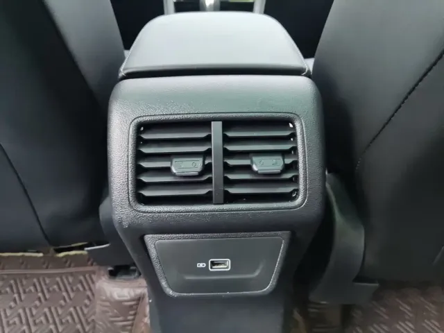 Jetta VS7 — Фото автомобиля 14