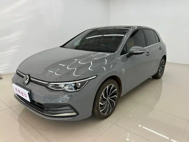 Фотография автомобиля — Volkswagen Golf