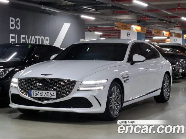 Фотография автомобиля — Genesis G80 RG3