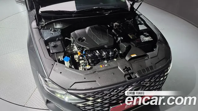 Hyundai Grandeur New — Фото автомобиля 6
