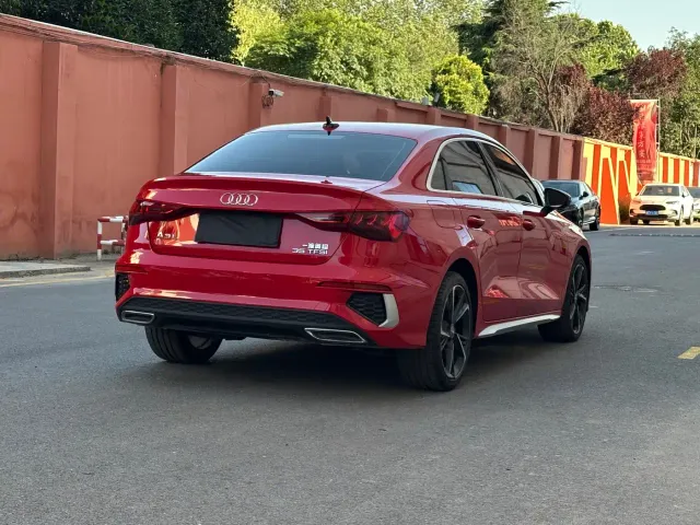 Audi A3 — Фото автомобиля 4