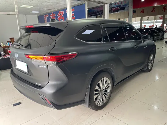 Toyota Highlander — Фото автомобиля 5