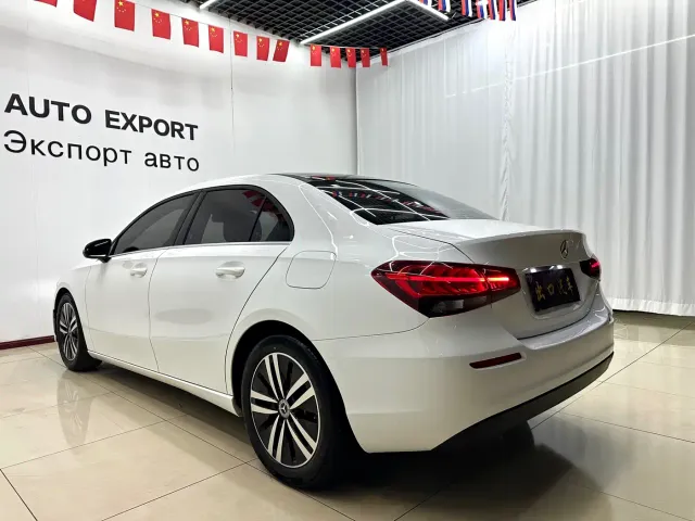 Mercedes-Benz A-Class — Фото автомобиля 6