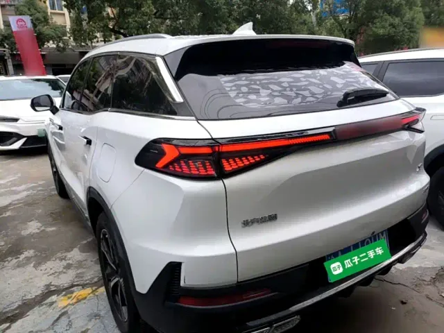 BAIC X7 — Фото автомобиля 4