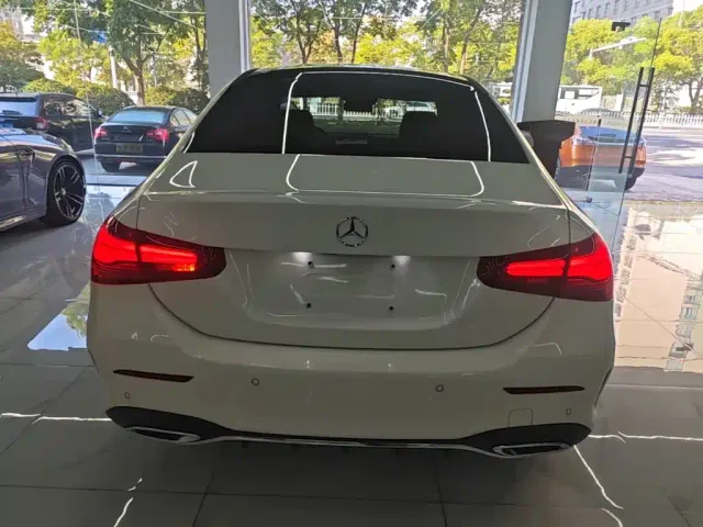 Mercedes-Benz A-Class — Фото автомобиля 5