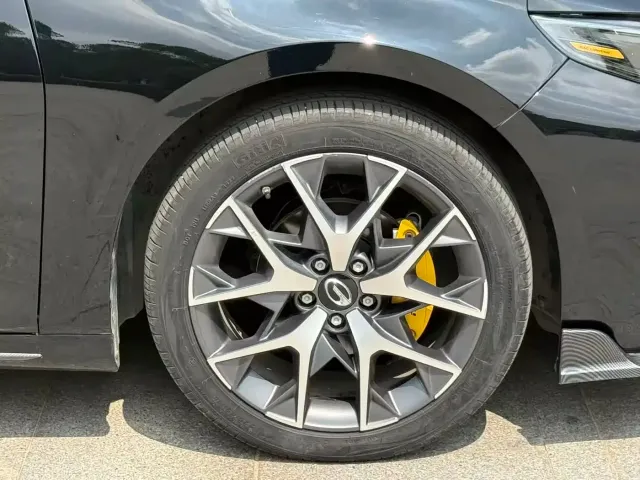 GAC Trumpchi Emkoo — Фото автомобиля 15