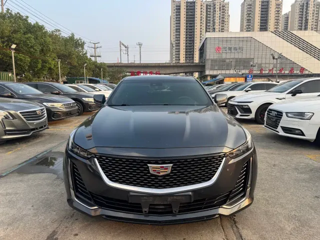 Фотография автомобиля — Cadillac CT5