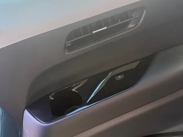 Wuling Jiachen — Фото автомобиля 18