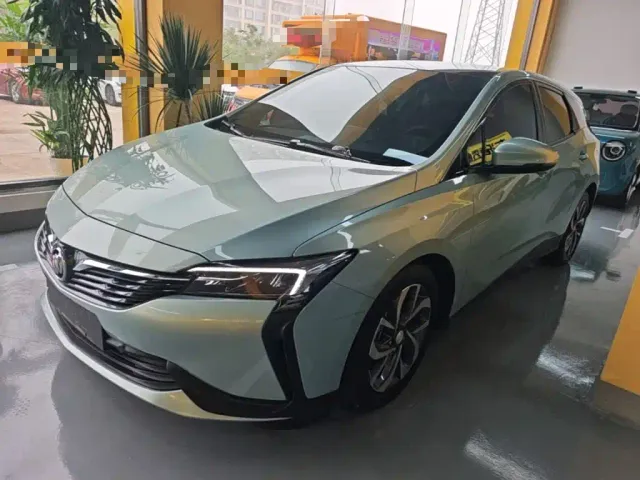 Фотография автомобиля — Buick Velite 6