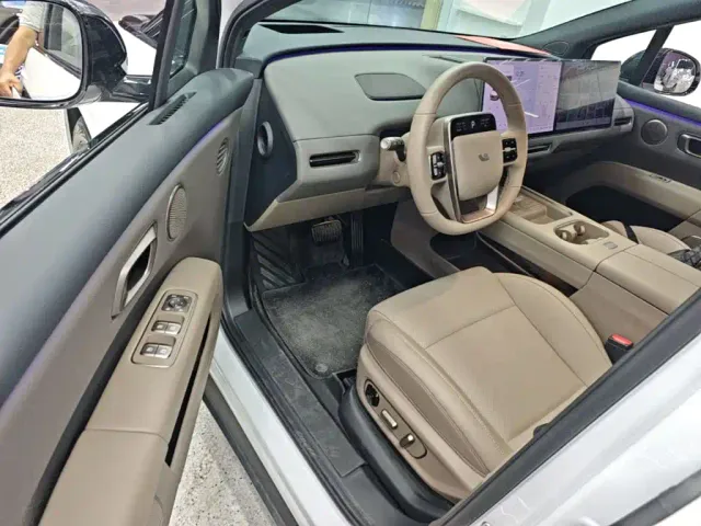 Li Auto i6 — Фото автомобиля 15