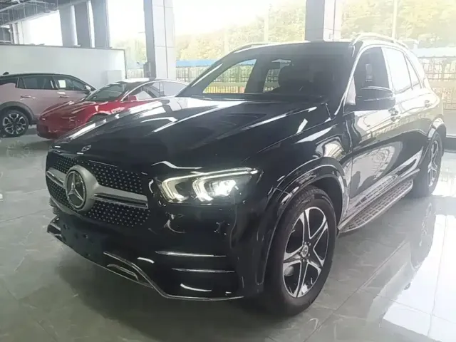 Фотография автомобиля — Mercedes-Benz GLE-Class