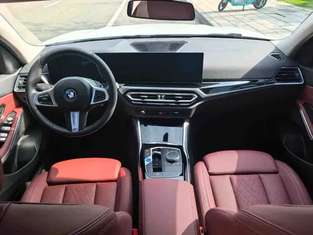 BMW i3 — Фото автомобиля 6