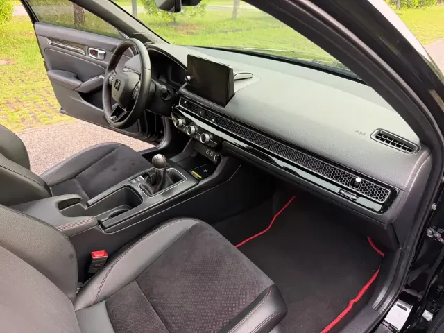 Honda Civic — Фото автомобиля 22