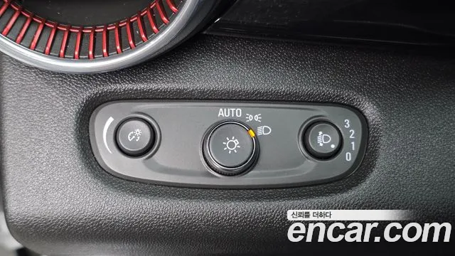 ChevroletGMDaewoo Trax Trax Кроссовер 1.2 Red Line — Фото автомобиля 18