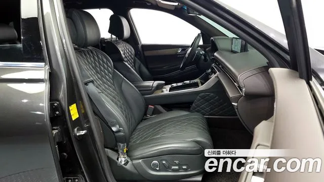 Genesis GV80 2.5T Бензин AWD — Фото автомобиля 10