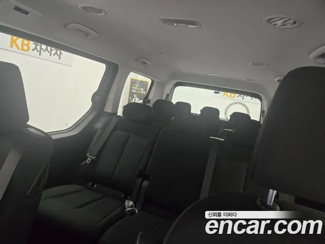 Hyundai Staria — Фото автомобиля 10