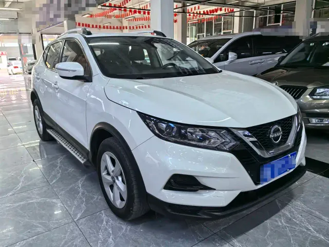 Nissan Qashqai — Фото автомобиля 3
