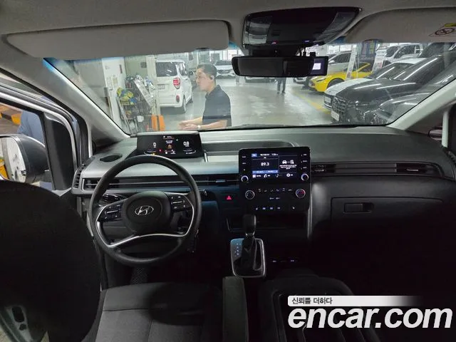 Hyundai Staria — Фото автомобиля 18