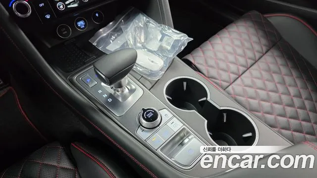 Genesis G70 Новый G70 Бензин 3.3T 4WD — Фото автомобиля 7