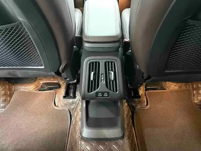 BMW X1 — Фото автомобиля 15