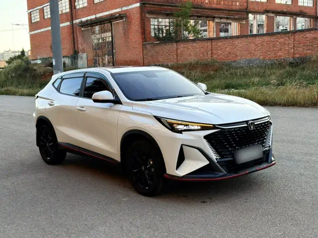 Changan X5 Plus — Фото автомобиля 23