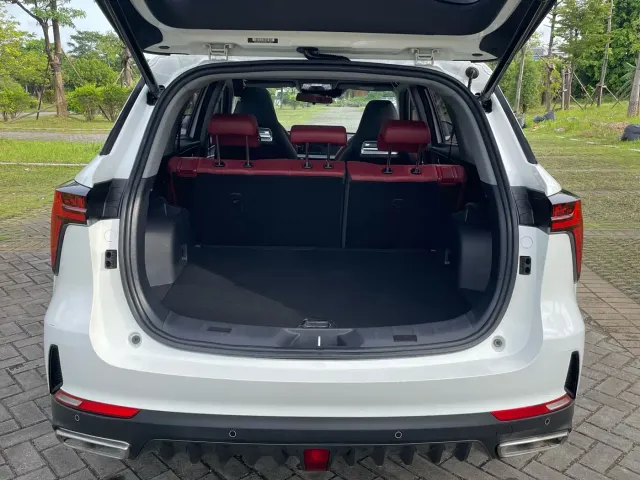 Changan CS75 Plus — Фото автомобиля 14