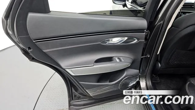 Genesis GV70 Electrified GV70 — Фото автомобиля 25