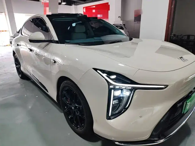 IM Motors LS6 — Фото автомобиля 3