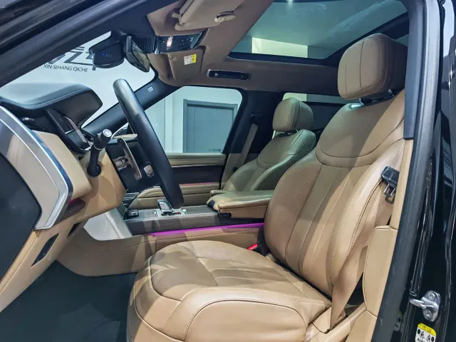 Land Rover Range Rover — Фото автомобиля 11