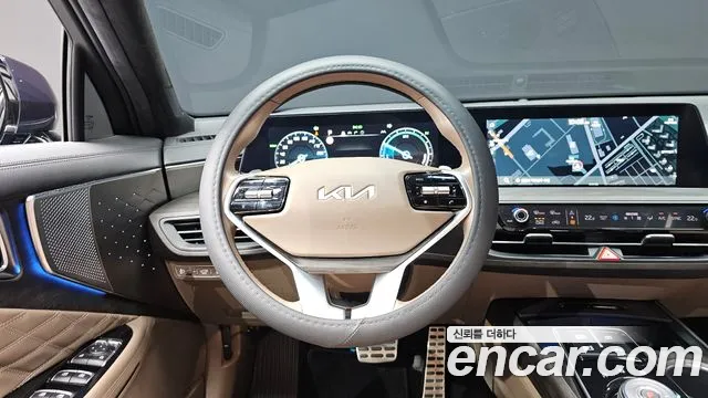 Kia K8 — Фото автомобиля 12