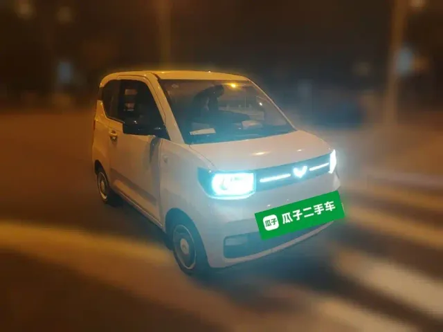 Wuling Hongguang Mini EV — Фото автомобиля 24