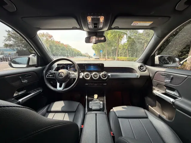 Mercedes-Benz EQB — Фото автомобиля 16