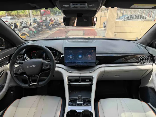 BYD Song PLUS — Фото автомобиля 5