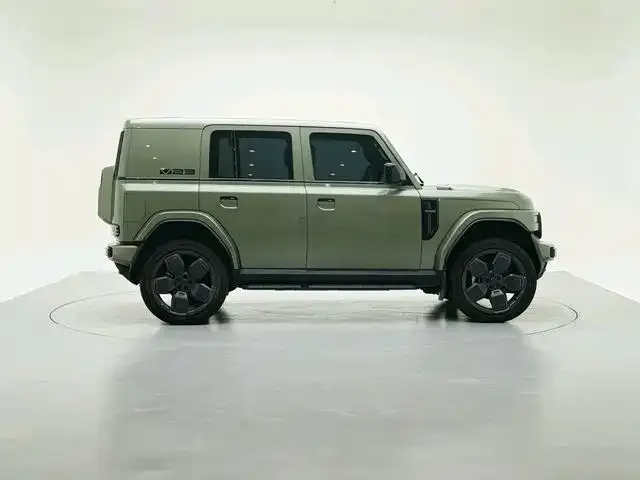 iCAR V23 — Фото автомобиля 8