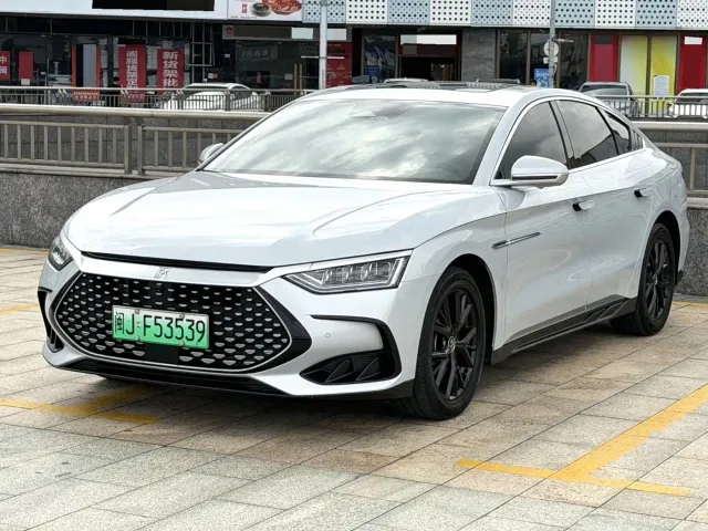 Фотография автомобиля — BYD Han