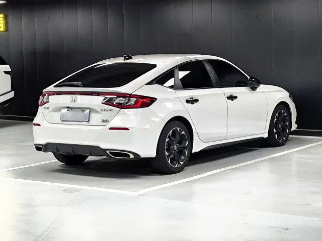 Honda Civic — Фото автомобиля 7