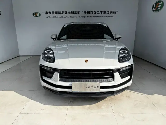 Porsche Macan — Фото автомобиля 3