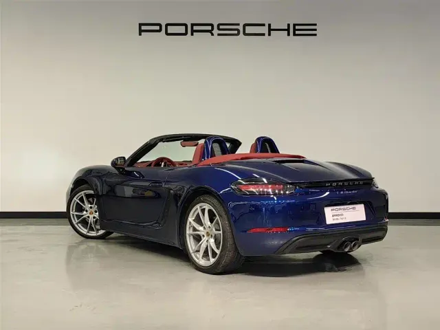 Porsche 718 — Фото автомобиля 6