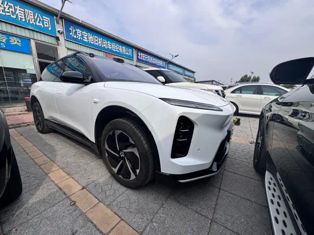 Nio ES6 — Фото автомобиля 3