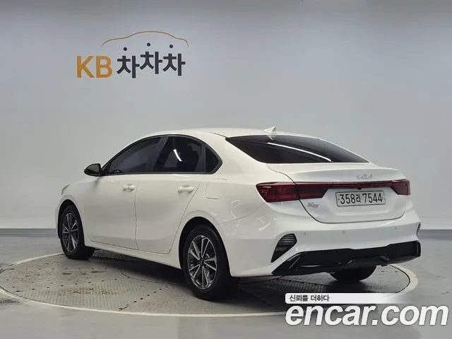Kia K3 2nd Gen — Фото автомобиля 2