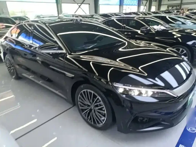 BYD Han — Фото автомобиля 3