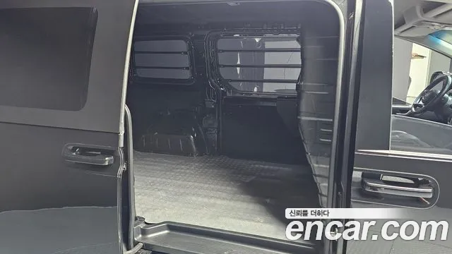 Hyundai Staria Staria Карго 3 места — Фото автомобиля 11