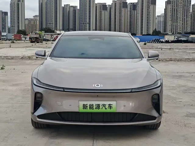 Changan Qiyuan A07 — Фото автомобиля 2