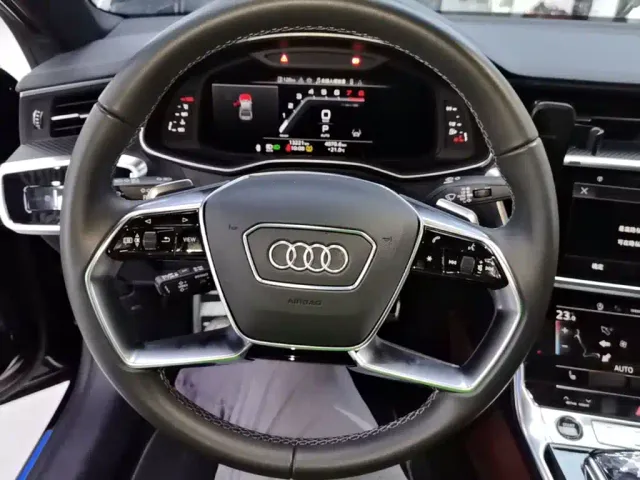 Audi A7L — Фото автомобиля 10