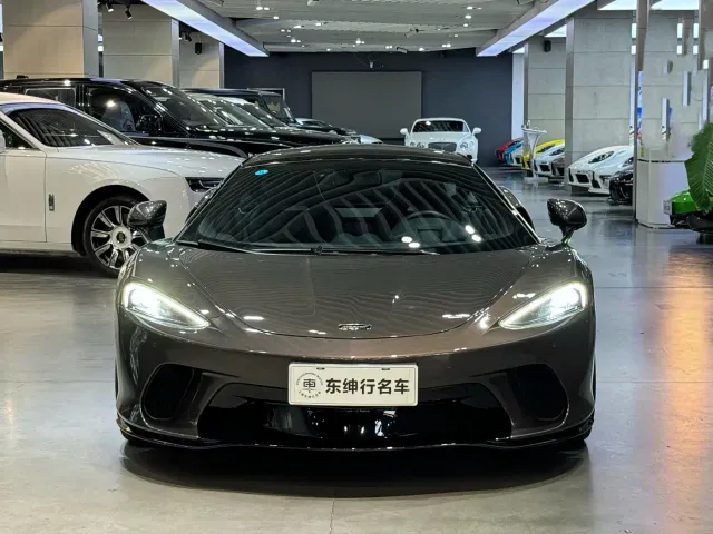 McLaren GT — Фото автомобиля 3