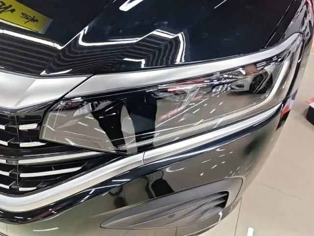 Volkswagen Passat — Фото автомобиля 23