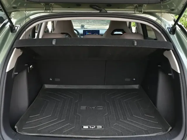 BYD Yuan PLUS — Фото автомобиля 21