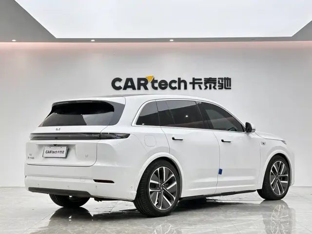 Li Auto L7 — Фото автомобиля 5