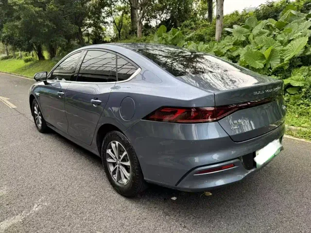 BYD Qin PLUS — Фото автомобиля 4